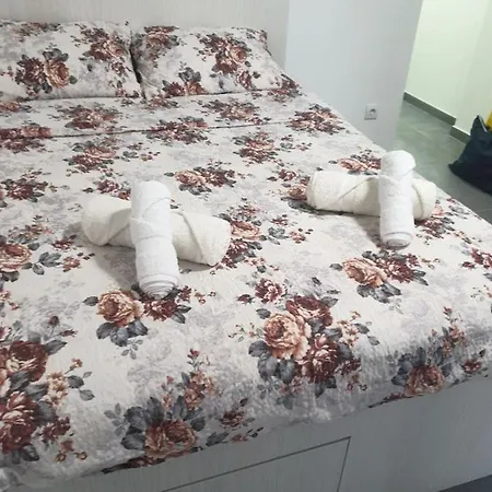 アパート Iris Vrnjačka Banja