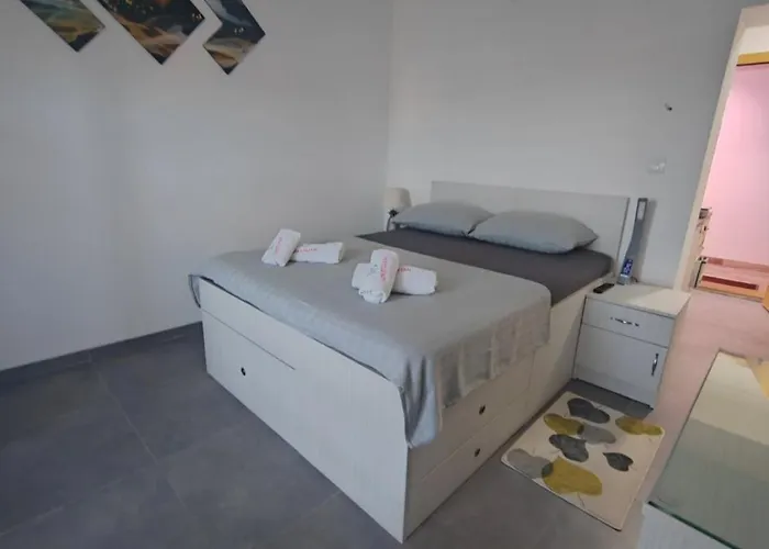 Iris * Vrnjačka Banja